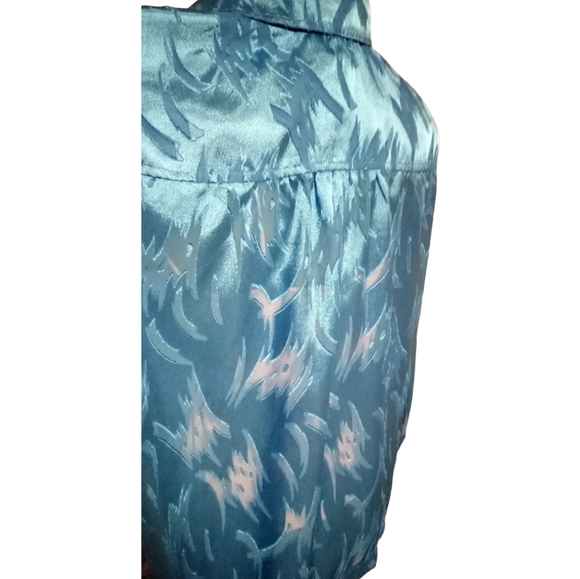 Women's N Touch Size XL Bright Blue Sheer Satin Button Up Long Sleeve Blouse - Picture 6 of 10